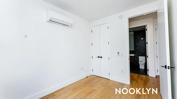 Rented by Nooklyn NYC LLC | media 69