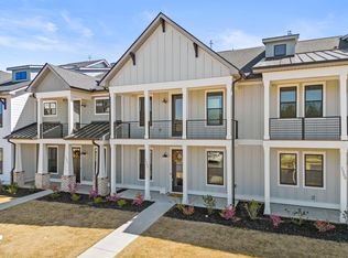 1305 S Pinot Rd, Duncan, SC 29334