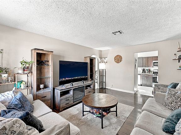 4th image of 4517 Mark Ave