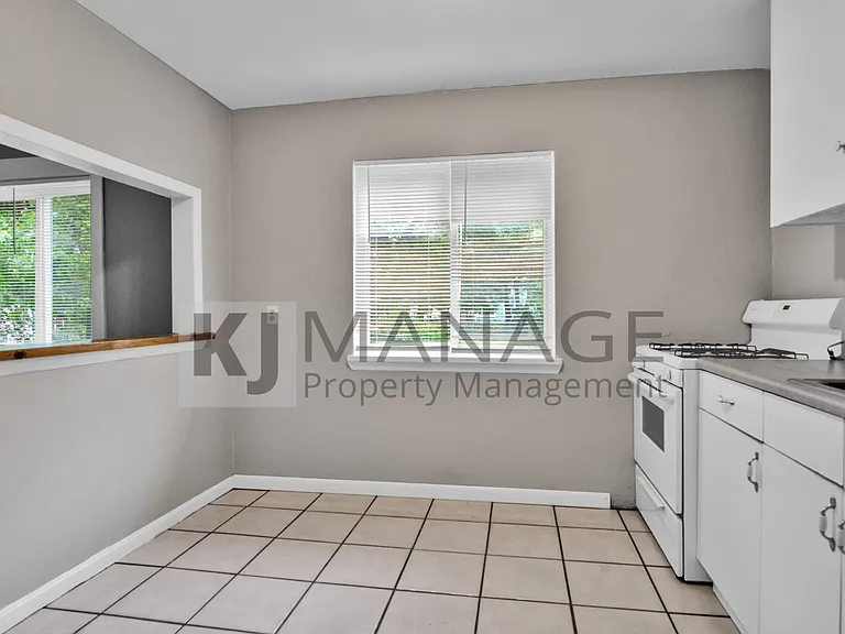 31863 Bay Ct — Photo 3
