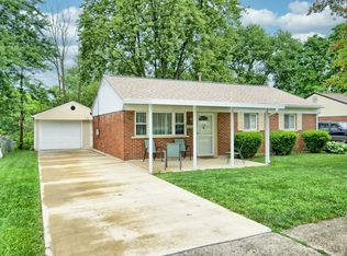 1369 Kapok St, Fairborn, OH 45324