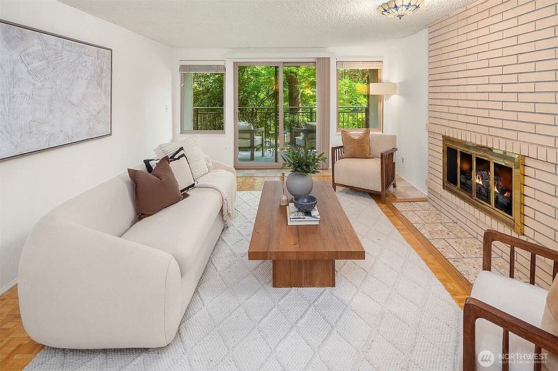 2nd image of 3400 25th Avenue W #201