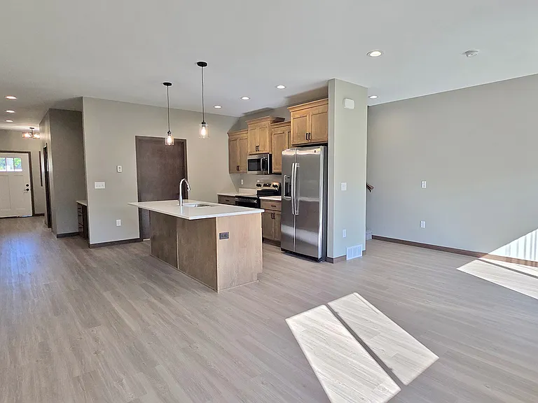 Cloverfield Townhomes — Photo 12