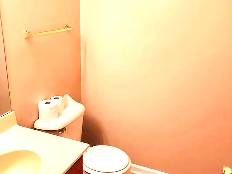 1040 Blackwell Ct #1 — Photo 13