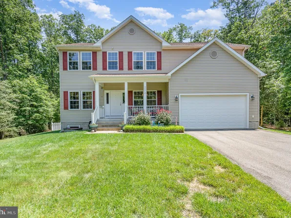 3272 Titanic Dr, Stafford, VA 22554