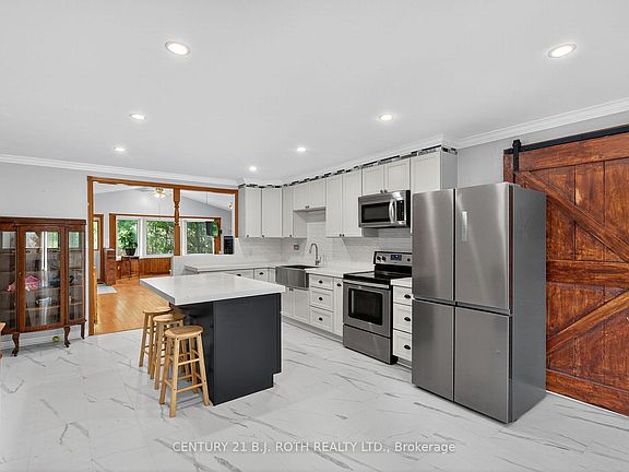 5th image of 281 Harvie Rd