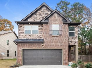 5671 Rhine River Rd, College Park, GA 30349