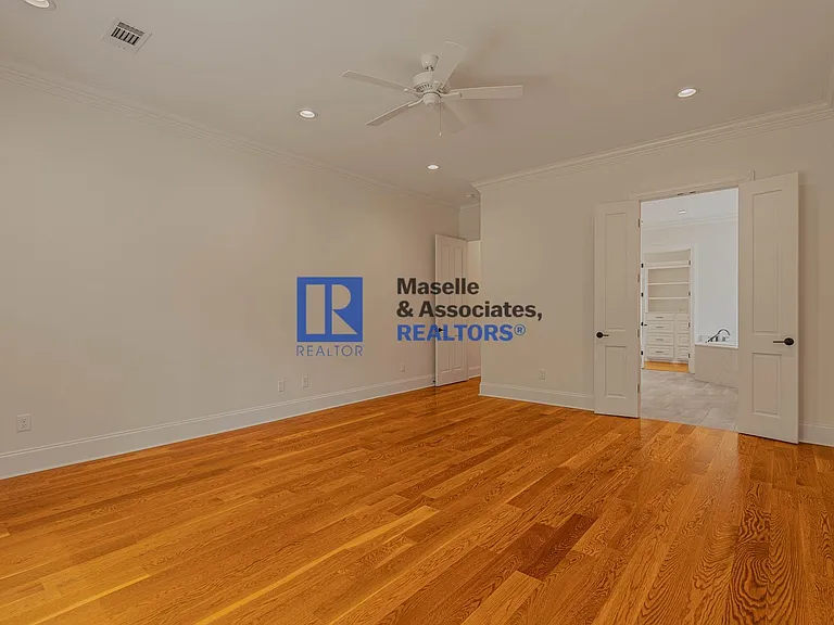 412 Dover Ln — Photo 37