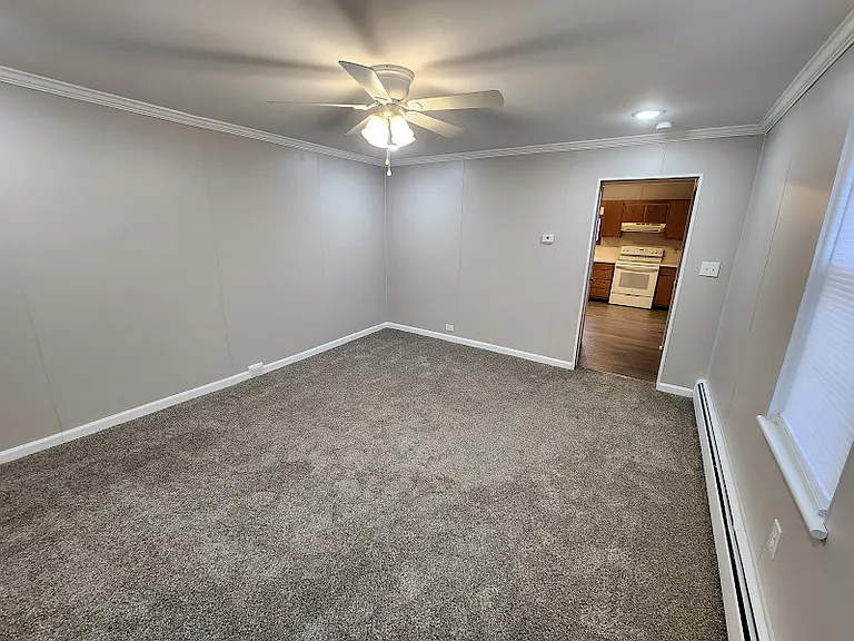 363 N Vine St — Photo 10