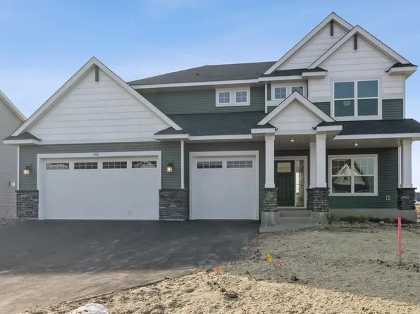 2106 Norway Ln, Lino Lakes, MN 55038