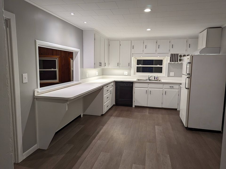 Kitchen view 1