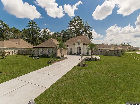4th image of 42348 Hamilton Ln