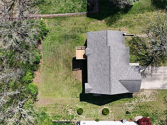 4th image of 217 Scenic Hills Dr
