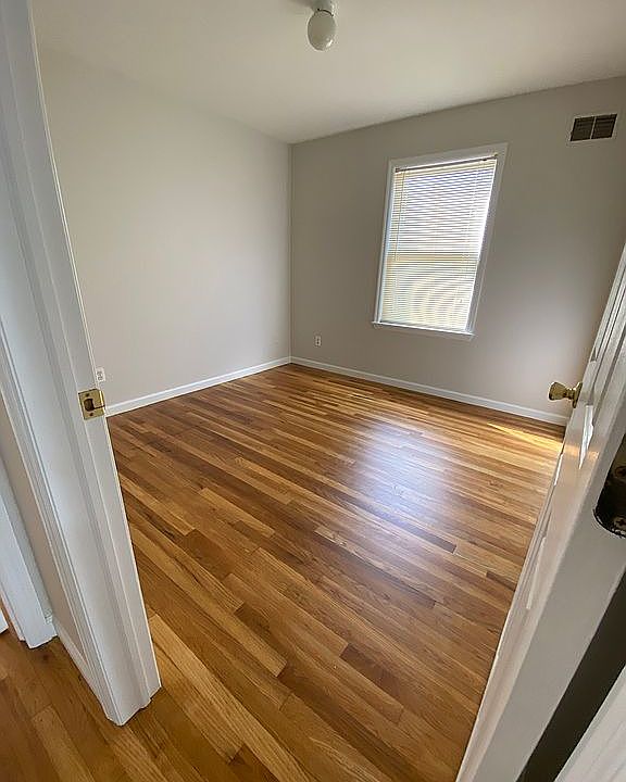Bedroom2