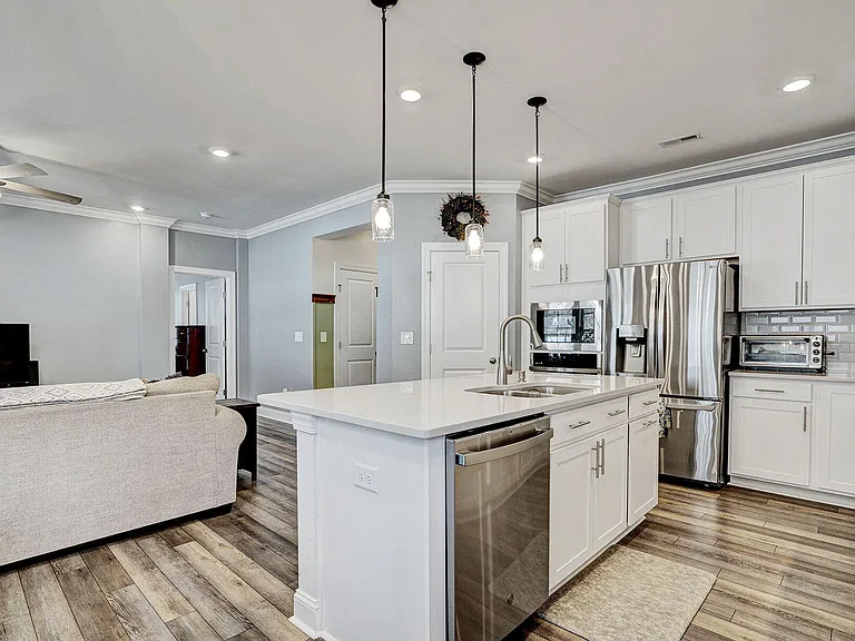 244 Chateau Way — Photo 16