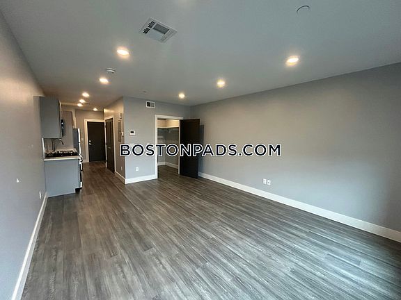 4th image of 364 Western Ave #307
