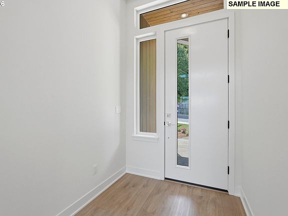 5th image of 17667 Hillside Dr