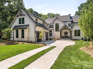 3240 Sunset Dr, Charlotte, NC 28209