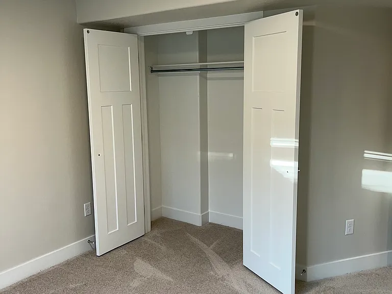 4672 S Alder Dr — Photo 9