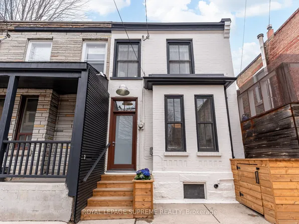 2 Plymouth Ave, Toronto, ON M6J 1Z1