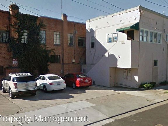 2nd image of 2034 Pacific Ave #3