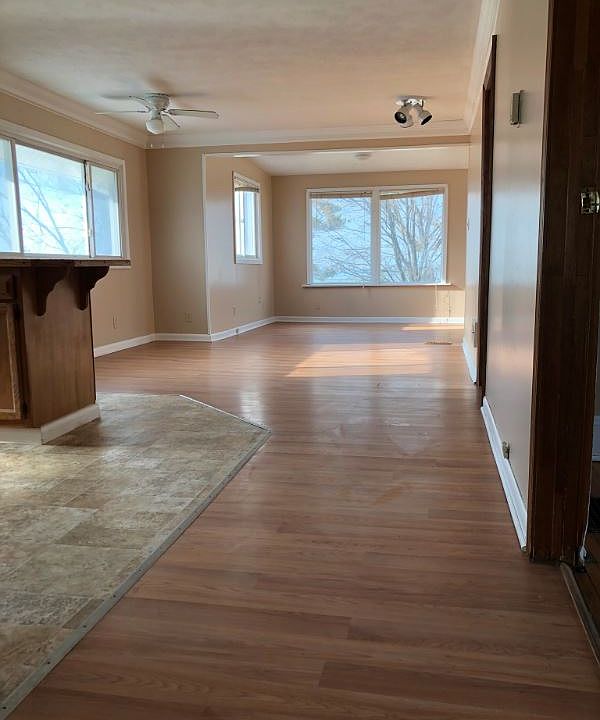 1st image of 119 Eagle St #2