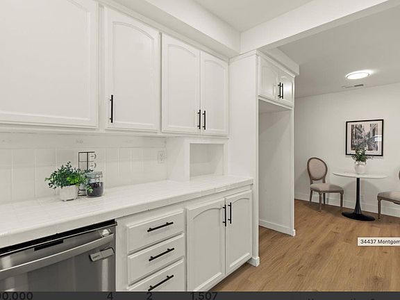 2nd image of 34421 Helston Pl