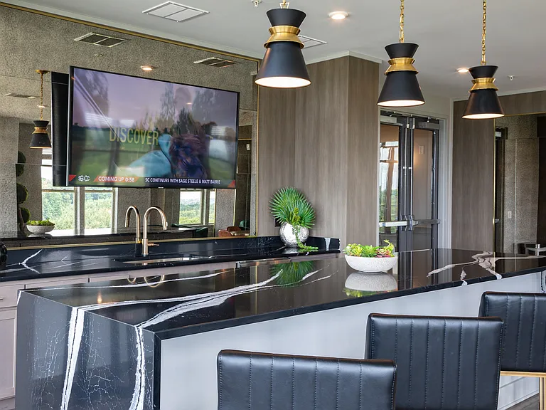 The Vue at Westchester Commons — Photo 23