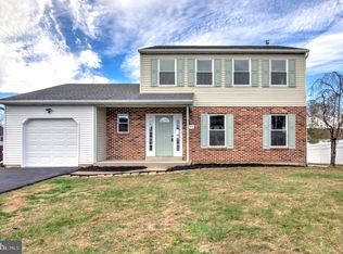 2575 Romig Rd, Gilbertsville, PA 19525