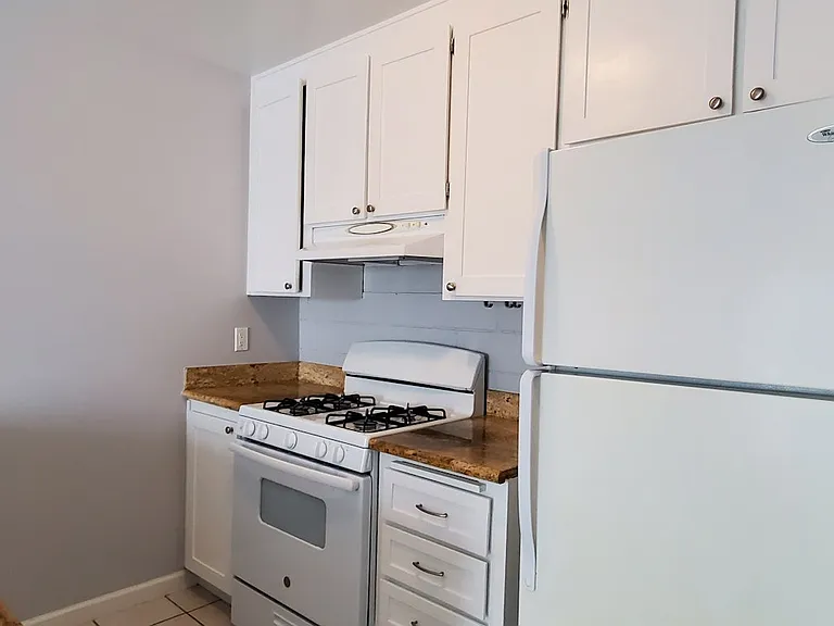 33225 Lake Champlain Ct — Photo 12