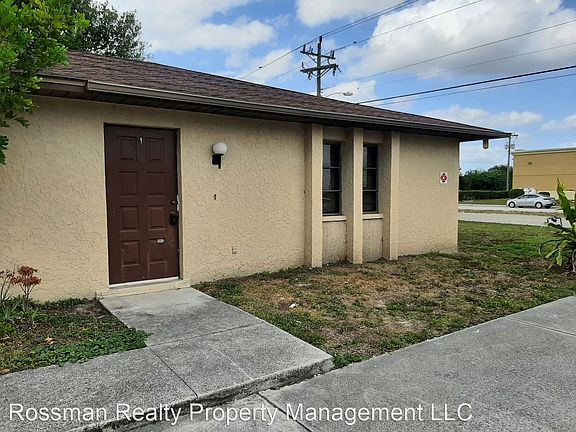 2nd image of 1606 Andalusia Blvd APT 1