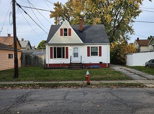 9814 Loretta Ave, Cleveland, OH 44102