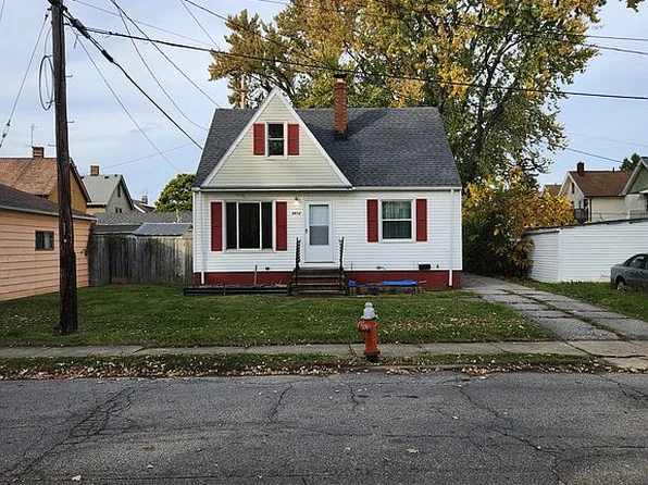 9814 Loretta Ave, Cleveland, OH 44102