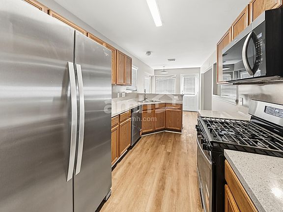 3rd image of 2931 Steelhead Dr