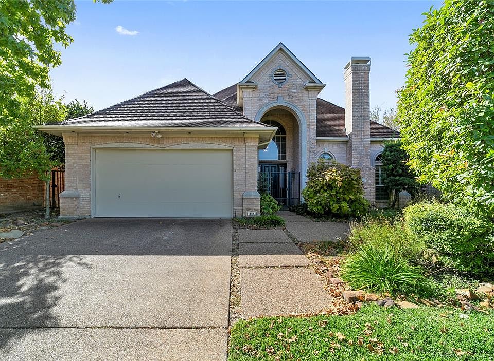 1st image of 14861 Oaks North Pl