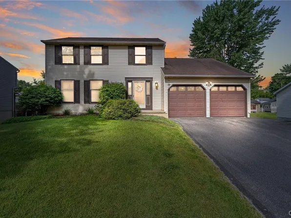 5352 Strawflower Dr, North Syracuse, NY 13212