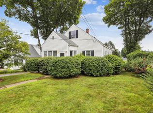 9 Fairfield Ave, Danbury, CT 06810