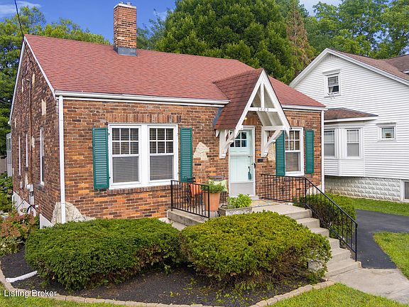 2nd image of 2609 Pindell Ave