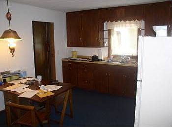 3rd image of 565 County Road 441