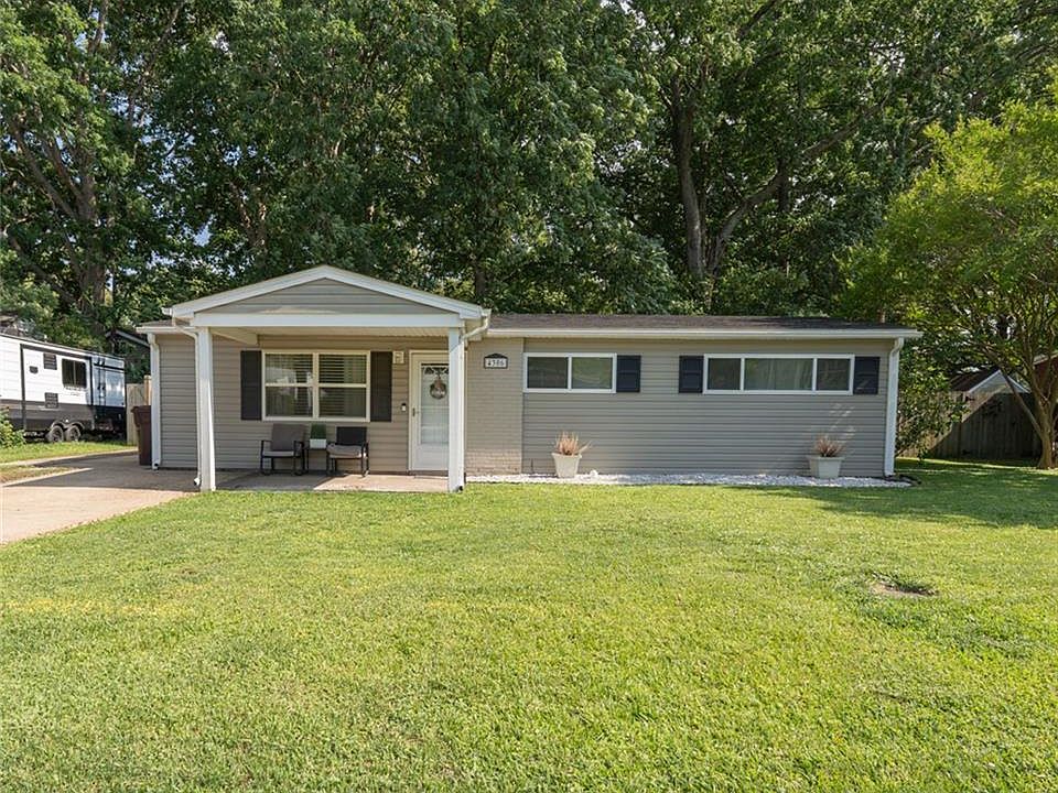 1st image of 4306 Onawa Ln