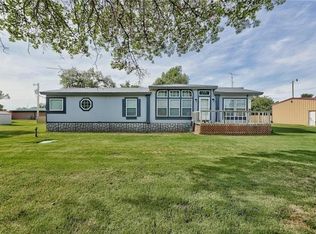 207 Sunflower Rd, Fort Cobb, OK 73038