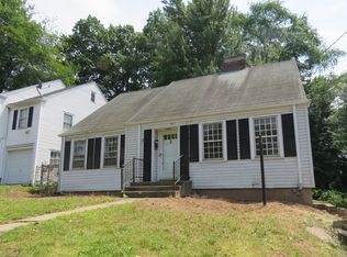 19 Durham St, Hartford, CT 06112