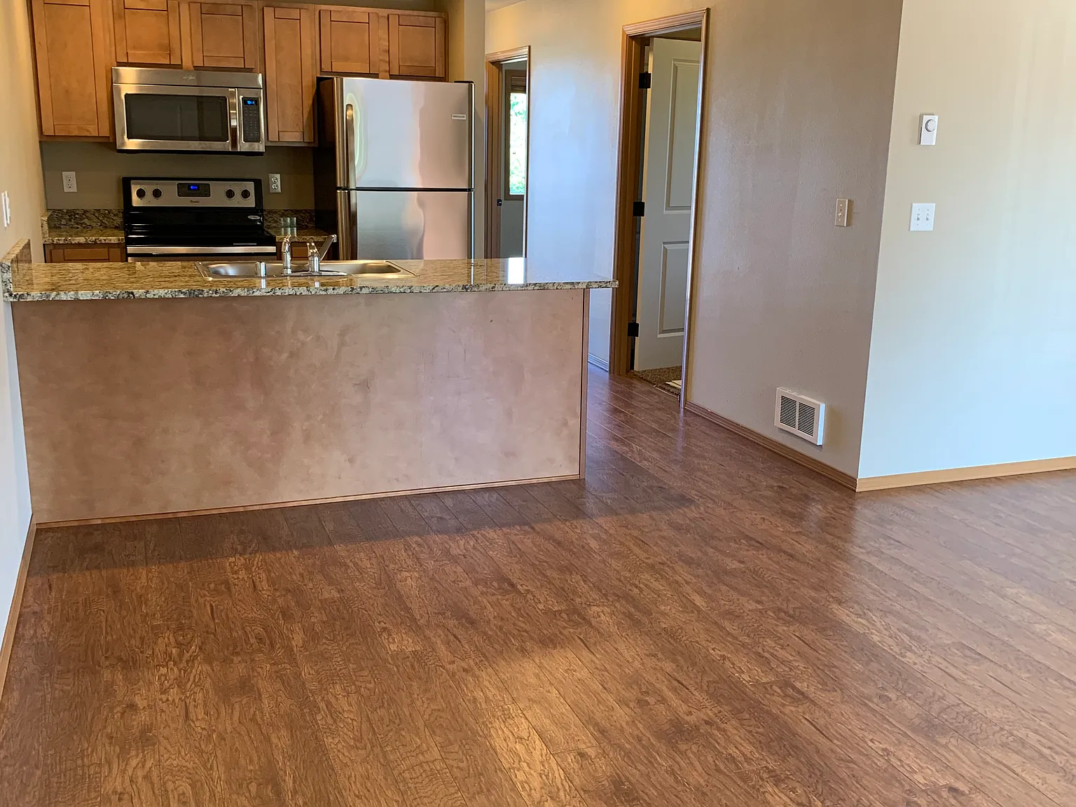2270 Sedge St — Photo 2