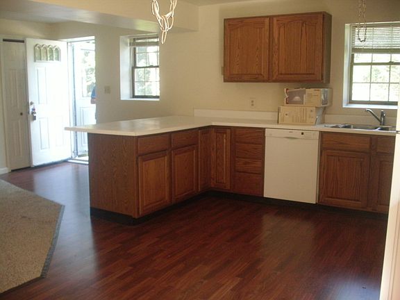 Private entrance.  Breakfast Bar.  Bosch Dishwasher.