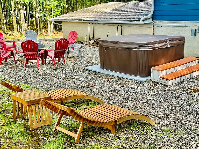 21 Basswood Ct — Photo 55