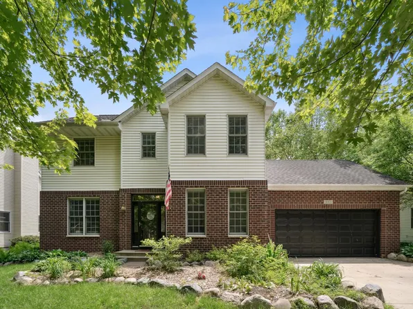 16931 Hanover Ln, Eden Prairie, MN 55347