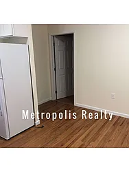 Rented by Metropolis International Realty Inc.