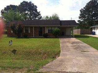 1311 Lauren Ln, Jennings, LA 70546