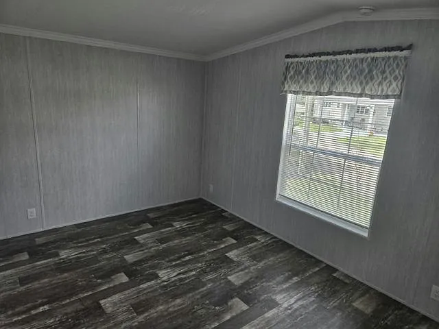2 bed, 1.0 bath, 768 sqft, $1,870 — Photo 4