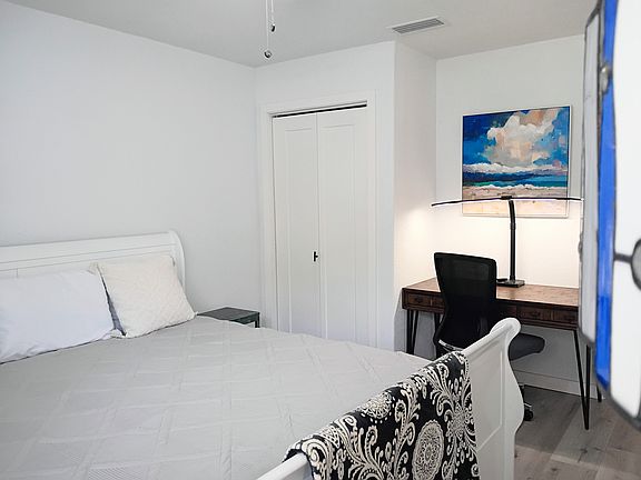 3rd image of 28 Alcira Ct #1